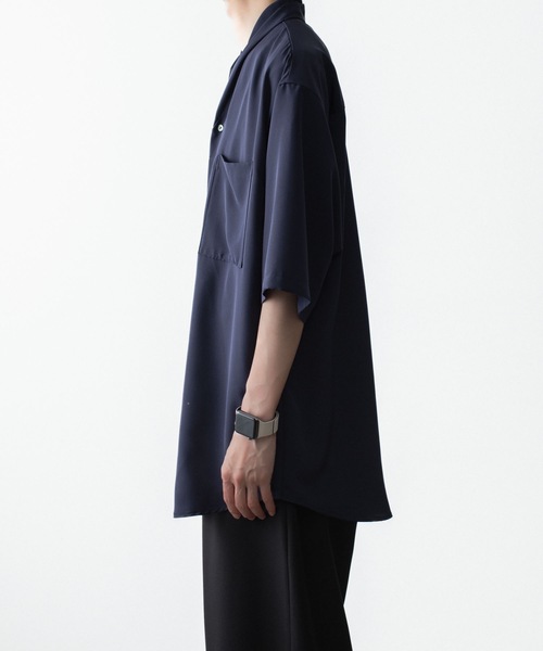 ato(アトウ)の「DRAPE COLLAR SHIRT(シャツ/ブラウス・メンズ・ブラック/ネイビー/ホワイト・44/46/48)」の8枚目の写真