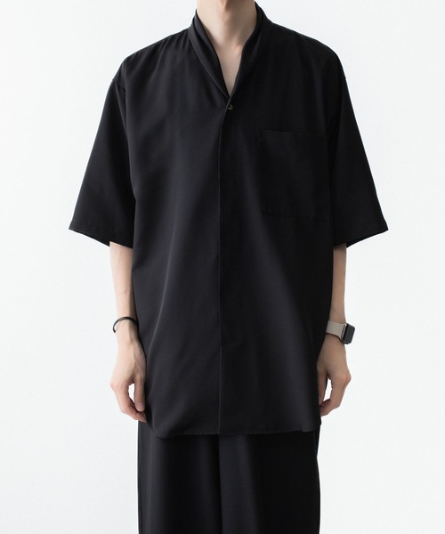 ato(アトウ)の「DRAPE COLLAR SHIRT(シャツ/ブラウス・メンズ・ブラック/ネイビー/ホワイト・44/46/48)」の20枚目の写真