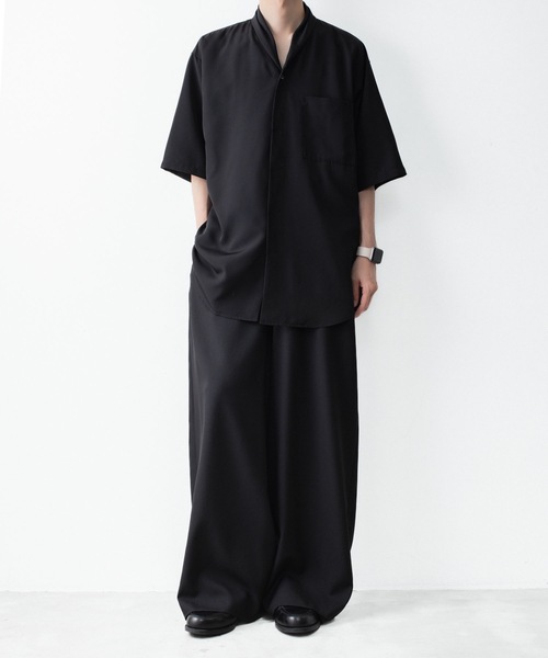 ato(アトウ)の「DRAPE COLLAR SHIRT(シャツ/ブラウス・メンズ・ブラック/ネイビー/ホワイト・44/46/48)」の11枚目の写真