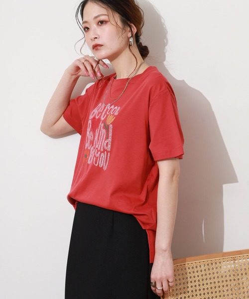 BRODIAEA（ブローディア）の「BRODIAEA カラフル刺繍半袖Tシャツ【日本製】（Tシャツ/カットソー・レディース・ブラック/レッド・40）」の2枚目の写真
