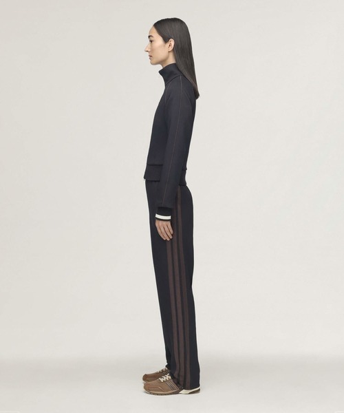 Y-3(ワイスリー)の「WB Y-3 TRACK JKT(ジャージ・レディース・ブラック・XX-LARGE/X-LARGE/LARGE/MEDIUM/SMALL/X-SMALL)」の3枚目の写真