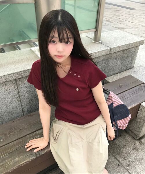 SLOW RECORD HOUSE(スローレコードハウス)の「ヘンリーネックアイレットTシャツ_バーガンディ(Tシャツ/カットソー・レディース・バーガンディー・1)」の22枚目の写真
