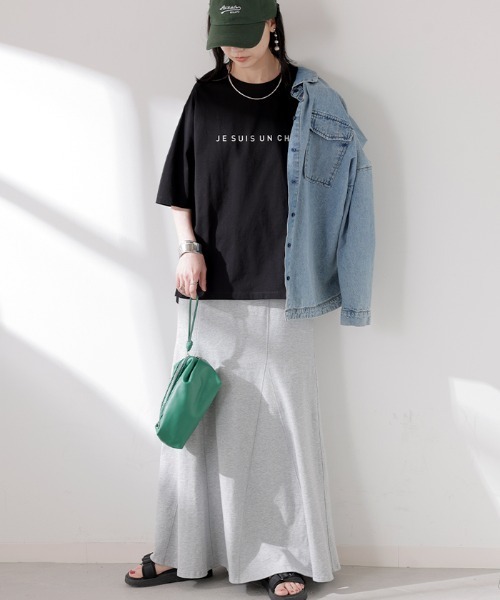 HUG.U(ハグユー)の「「体感-2℃」接触冷感 ロゴTシャツ(Tシャツ/カットソー・レディース・ブルー/ピンク/ホワイト/ダークグレー/ブラック・FREE)」の20枚目の写真