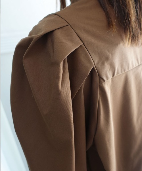 CORNERS(コーナーズ)の「袖ドロストブラウス(シャツ/ブラウス・レディース・ホワイト/ネイビー/ブラウン・M)」の16枚目の写真