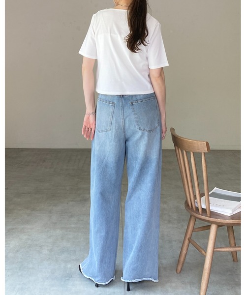 She's Closet(シーズクローゼット)の「半袖 オフショル アシメネック ドレープトップス Tシャツ(Tシャツ/カットソー・レディース・ホワイト/ブラック/イエロー・FREE)」の14枚目の写真