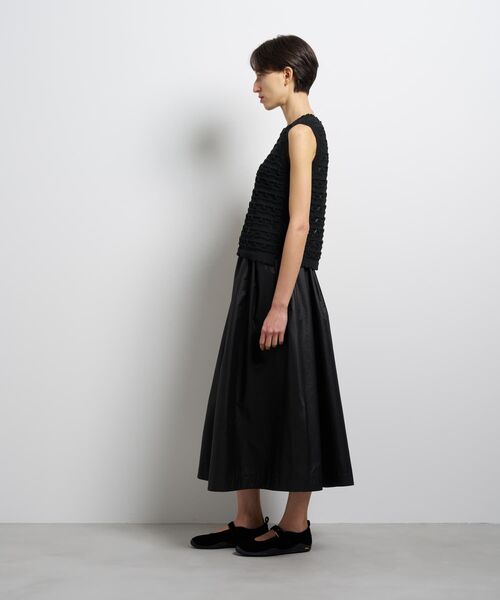 LANVIN en Bleu（ランバンオンブルー）の「レースノースリーブニット（ニット/セーター・レディース・イエロー/ブラック/オフホワイト・38）」の5枚目の写真