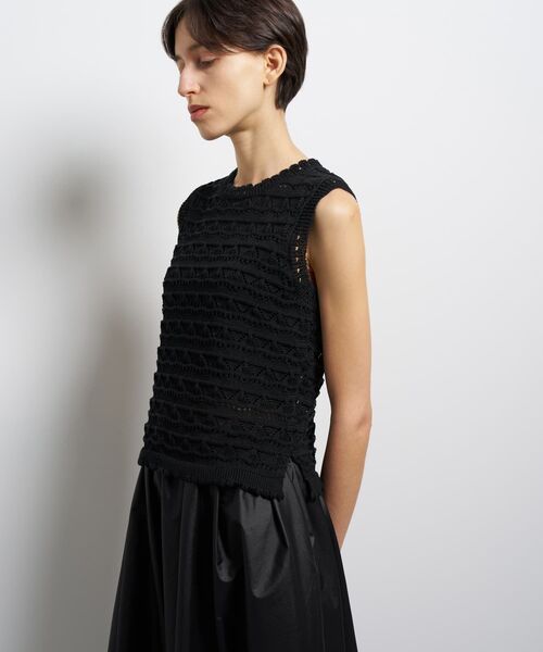LANVIN en Bleu（ランバンオンブルー）の「レースノースリーブニット（ニット/セーター・レディース・イエロー/ブラック/オフホワイト・38）」の8枚目の写真