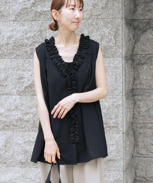 ITEMS URBANRESEARCH(アイテムズ アーバンリサーチ)の「2WAYフリルブラウス(シャツ/ブラウス・レディース・ホワイト/ブラック・FREE)」の18枚目の写真