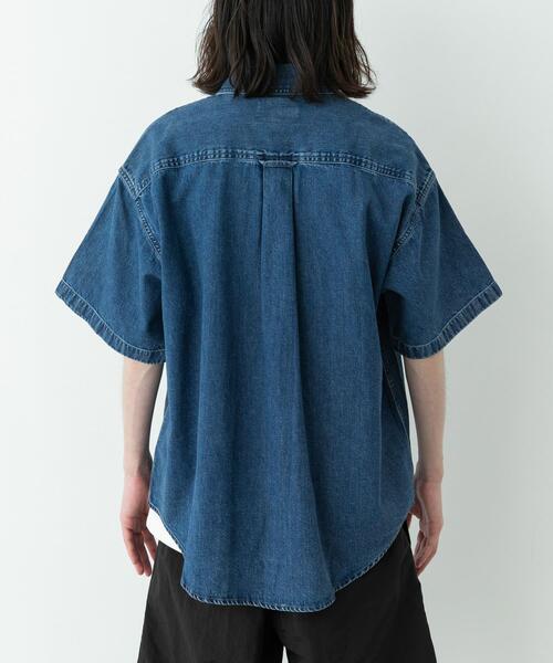 Carhartt(カーハート)の「CARHARTT SHORT-SLEEVE LUCAS SHIRTS(シャツ/ブラウス・メンズ・ブルー・MEDIUM)」の7枚目の写真