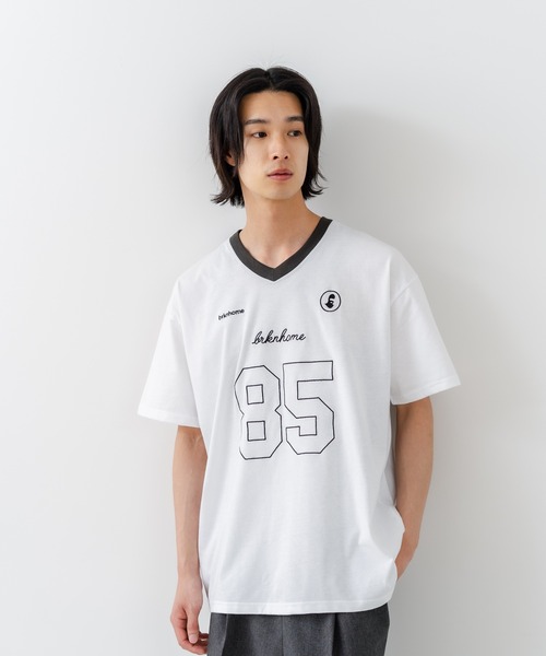 brknhome(ブロークンホーム)の「【BRKNHOME/ブロークンホーム】×【ZERO STAIN/ゼロステイン】【ホッケー風デザイン】コラボTシャツ 汗染み防止 ワンポイント オーバーサイズ(Tシャツ/カットソー・メンズ・ホワイト/チャコールグレー・MEDIUM/LARGE)」の16枚目の写真