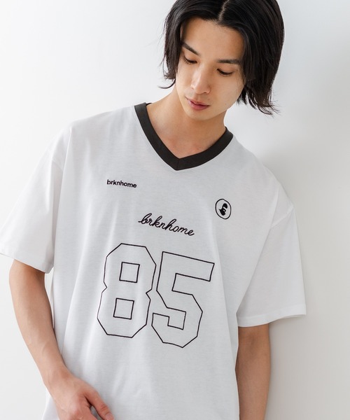 brknhome(ブロークンホーム)の「【BRKNHOME/ブロークンホーム】×【ZERO STAIN/ゼロステイン】【ホッケー風デザイン】コラボTシャツ 汗染み防止 ワンポイント オーバーサイズ(Tシャツ/カットソー・メンズ・ホワイト/チャコールグレー・MEDIUM/LARGE)」の21枚目の写真
