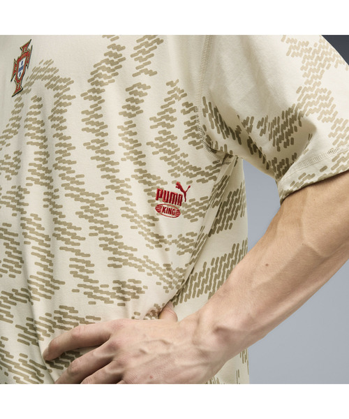 PUMA(プーマ)の「PUMA プーマ メンズ PUMA x サッカー ポルトガル代表 x サレヘ ベンバリー キ(Tシャツ/カットソー・メンズ・グリーン系その他/オフホワイト・LARGE/X-LARGE/SMALL/MEDIUM/X-SMALL)」の7枚目の写真