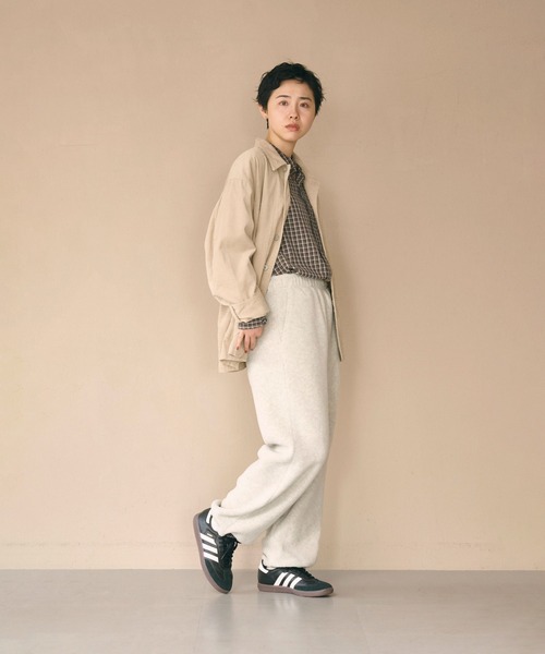 kha:ki(カーキ)の「「KHA:KI / カーキ」LOOSE CORD COVERALL(その他アウター・レディース・オフホワイト/ダークブラウン/ライトベージュ・1/2)」の16枚目の写真