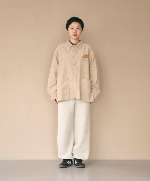 kha:ki(カーキ)の「「KHA:KI / カーキ」LOOSE CORD COVERALL(その他アウター・レディース・オフホワイト/ダークブラウン/ライトベージュ・1/2)」の19枚目の写真