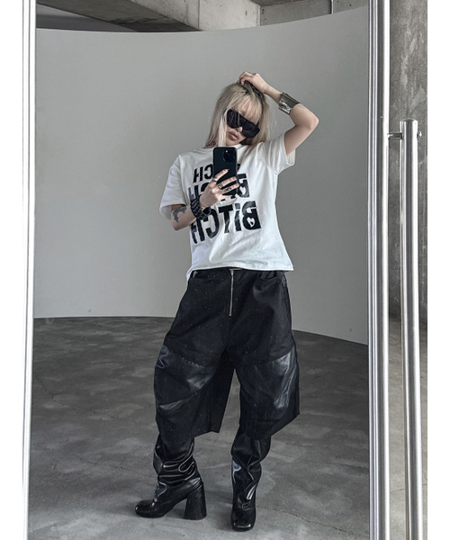 ROARINGRAD(ロアリングラド)の「W.クリスタルスタッズTシャツ ホワイト(Tシャツ/カットソー・レディース・その他・MEDIUM/LARGE)」の8枚目の写真