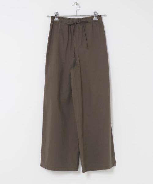 ITEMS URBANRESEARCH(アイテムズ アーバンリサーチ)の「イージーワイドパンツ(その他パンツ・レディース・ベージュ系その他/ブラウン・FREE)」の7枚目の写真