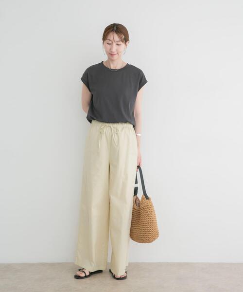 ITEMS URBANRESEARCH(アイテムズ アーバンリサーチ)の「イージーワイドパンツ(その他パンツ・レディース・ベージュ系その他/ブラウン・FREE)」の14枚目の写真