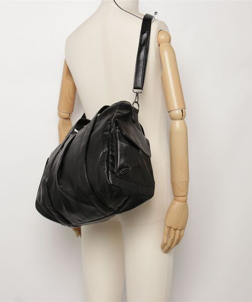 gossip!ロサンゼルス(ゴシップロサンゼルス)の「【Y2Kガーリー】 大容量 多機能ポケット 2WAY レザートートバッグ(ショルダーバッグ・レディース・ダークブラウン/ブラック・FREE)」の3枚目の写真