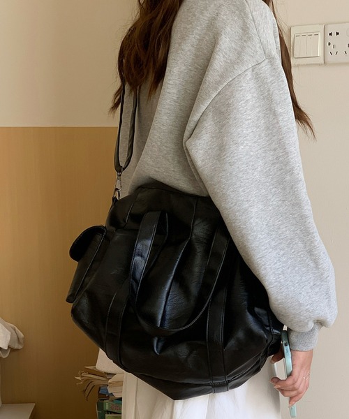 gossip!ロサンゼルス(ゴシップロサンゼルス)の「【Y2Kガーリー】 大容量 多機能ポケット 2WAY レザートートバッグ(ショルダーバッグ・レディース・ダークブラウン/ブラック・FREE)」の9枚目の写真