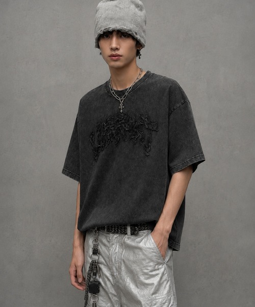SILVER BULLET(シルバーバレット)の「『SILVER BULLET SELECT AP/シルバーバレットセレクト』フリンジデニムパッチ半袖Tシャツ(Tシャツ/カットソー・メンズ・ブラック系/ピンク/ウッドランド・L/M)」の16枚目の写真