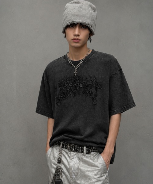 SILVER BULLET(シルバーバレット)の「『SILVER BULLET SELECT AP/シルバーバレットセレクト』フリンジデニムパッチ半袖Tシャツ(Tシャツ/カットソー・メンズ・ブラック系/ピンク/ウッドランド・L/M)」の17枚目の写真