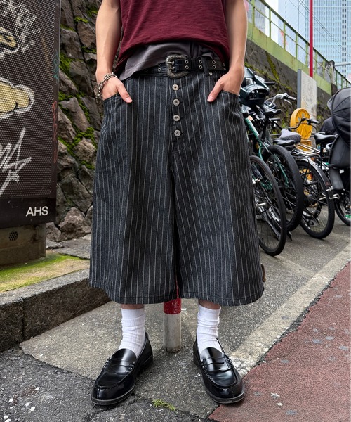 kutir(クティール)の「ASSORT CHECK STRIPE SHORTS/アソートチェックストライプジョーツ(その他パンツ・メンズ・カーキ/グレー/チャコールグレー・MEDIUM/LARGE/SMALL)」の2枚目の写真