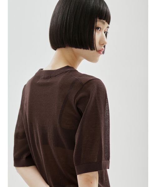 emmi(エミ)の「シアーニットプルオーバー(ニット/セーター・レディース・オフホワイト/ブラック/ブラウン・F)」の9枚目の写真