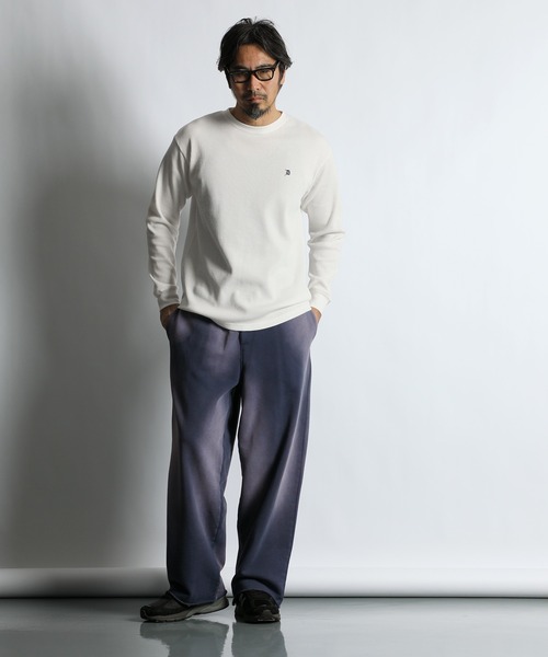 The DUFFER of ST.GEORGE(ザダファーオブセントジョージ)の「T/C WAFFLE D-PATCH L/S TEE:ワッフル ロングスリーブTEE / サーマル / Dワッペン / ワンポイント / デイリーウェア(Tシャツ/カットソー・メンズ・ホワイト/ブラック・X-LARGE/LARGE/MEDIUM/SMALL)」の8枚目の写真