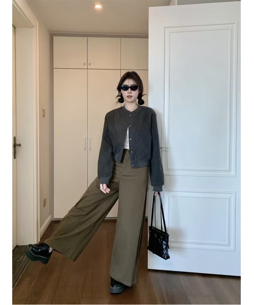 Ritzy(リッツィー)の「ノーカラー クロップドボンバージャケット(ブルゾン・レディース・カーキ/ダークグレー・M)」の9枚目の写真