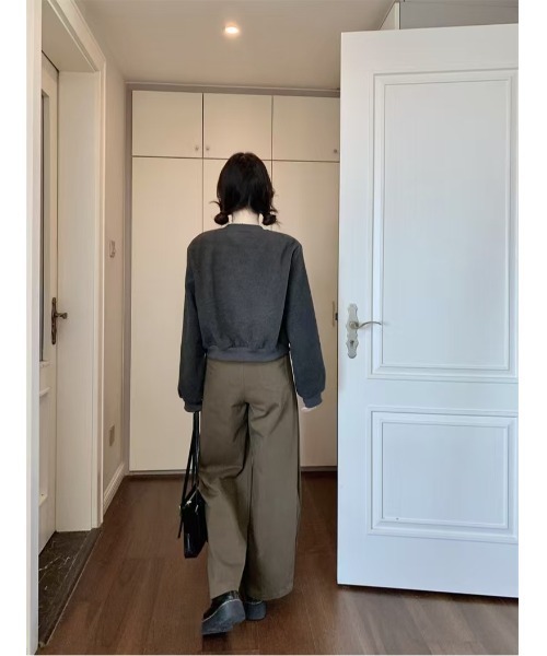 Ritzy(リッツィー)の「ノーカラー クロップドボンバージャケット(ブルゾン・レディース・カーキ/ダークグレー・M)」の11枚目の写真