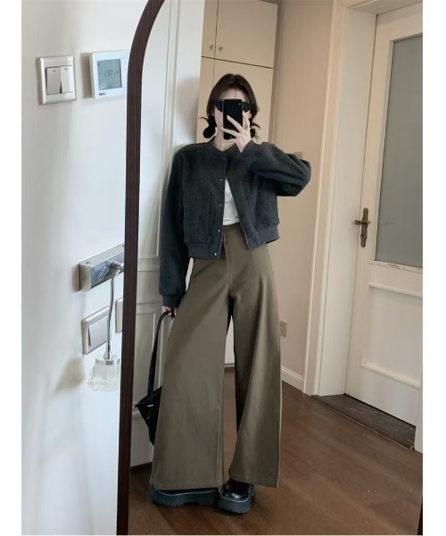Ritzy(リッツィー)の「ノーカラー クロップドボンバージャケット(ブルゾン・レディース・カーキ/ダークグレー・M)」の13枚目の写真