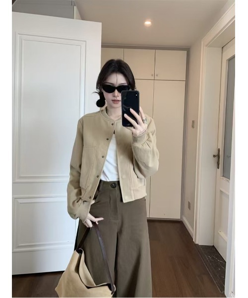 Ritzy(リッツィー)の「ノーカラー クロップドボンバージャケット(ブルゾン・レディース・カーキ/ダークグレー・M)」の22枚目の写真