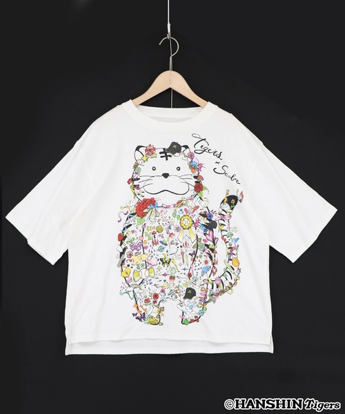 ScoLar(スカラー)の「462029:阪神タイガース×ScoLar コラージュ柄Tシャツ(Tシャツ/カットソー・レディース・オフホワイト/ブラック・L/M)」の12枚目の写真