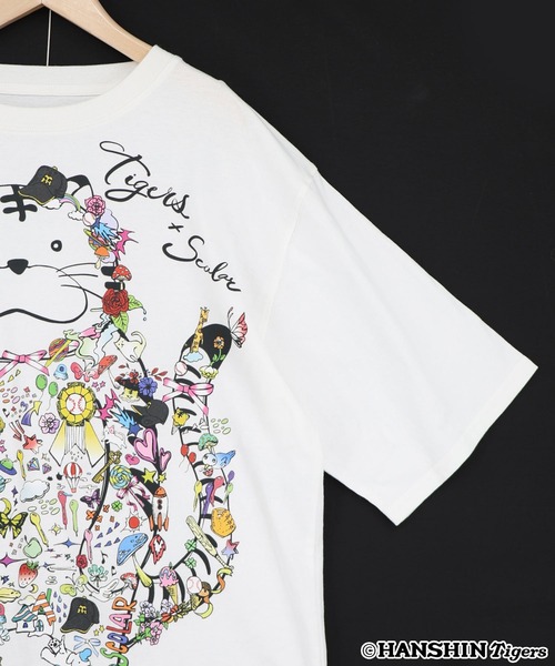 ScoLar(スカラー)の「462029:阪神タイガース×ScoLar コラージュ柄Tシャツ(Tシャツ/カットソー・レディース・オフホワイト/ブラック・L/M)」の5枚目の写真