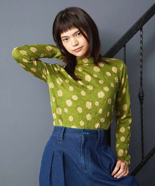 Jocomomola（ホコモモラ）の「【日本製】配色ドットジャカードカットソー（Tシャツ/カットソー・レディース・グリーン/ブラック・40）」の3枚目の写真