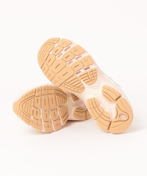 BARNYARDSTORM（バンヤードストーム）の「【adidas/アディダス】/ GV9200 【WEB限定】（スニーカー・レディース・ベージュ・23/25/24）」の3枚目の写真