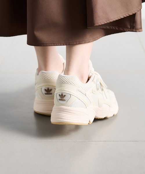 BARNYARDSTORM（バンヤードストーム）の「【adidas/アディダス】/ GV9200 【WEB限定】（スニーカー・レディース・ベージュ・23/25/24）」の9枚目の写真