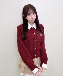 シャツレイヤード風ケーブルニット