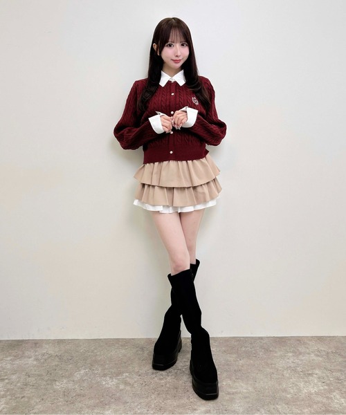 INGNI(イング)の「シャツレイヤード風ケーブルニット(ニット/セーター・レディース・ブラック×ホワイト/グレー×ホワイト/ワイン系2/ネイビー系8・M)」の8枚目の写真