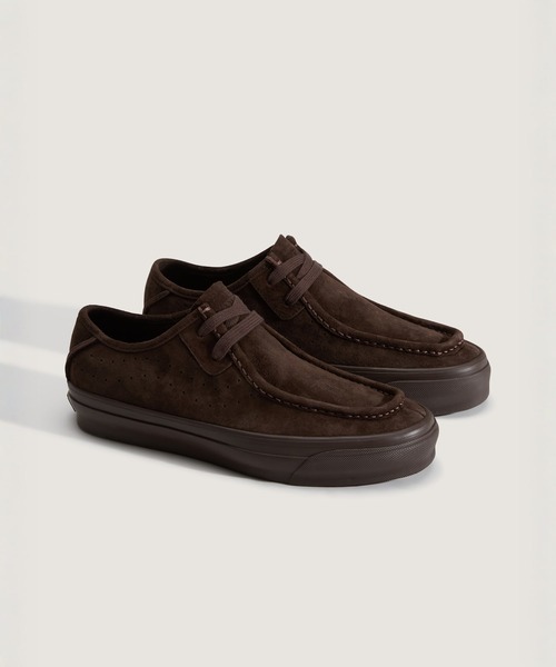VANS（バンズ）の「VANS PREMIUM SF モック ロー / LX Carver Low DARK BROWN VN000Z3XDRB1（モカシン/デッキシューズ・メンズ・ダークブラウン・7.5/8.5/8/11.5/11/10.5/10/9.5/9/12）」の2枚目の写真