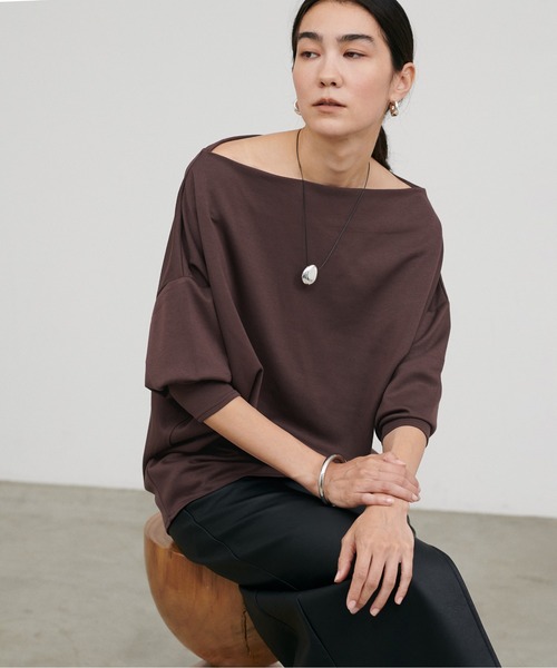 LARUTA(ラルータ)の「【LARUTA】ドレープカットプルオーバー(Tシャツ/カットソー・レディース・チャコールグレー/ダークブラウン/オフホワイト・FREE)」の15枚目の写真