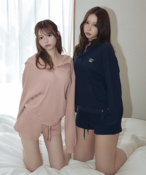 TITTY&CO.(ティティーアンドコー)の「ワッフルフーディーセットアップ(セットアップ・レディース・ピンク/ネイビー/アイボリー・FREE)」の17枚目の写真
