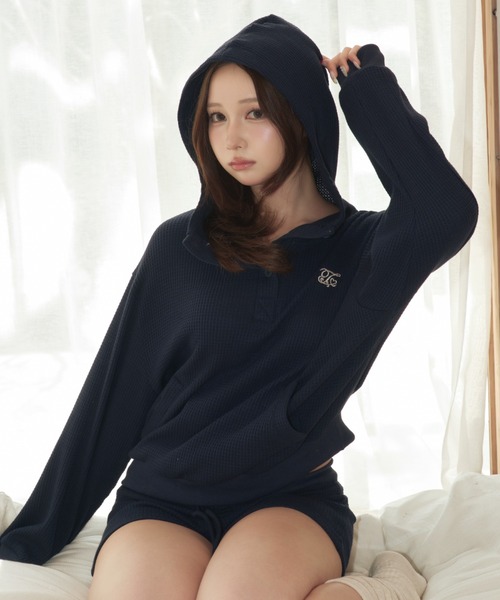 TITTY&CO.(ティティーアンドコー)の「ワッフルフーディーセットアップ(セットアップ・レディース・ピンク/ネイビー/アイボリー・FREE)」の8枚目の写真