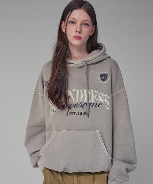AVANDRESS（アバンドレス ）の「LOG フード_5COL（パーカー・レディース・アッシュグレー/ピンク/ブラック×グレー/ブラックミックス/ダークカーキ・SMALL/MEDIUM/LARGE）」の6枚目の写真