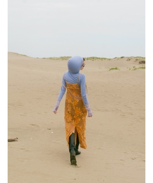 ELLA CANTARIA(エヤカンタリア)の「Bloom Embroidery Mesh Dress|花柄刺繍メッシュワンピース(ワンピース・レディース・ブラック/オレンジ・FREE)」の8枚目の写真