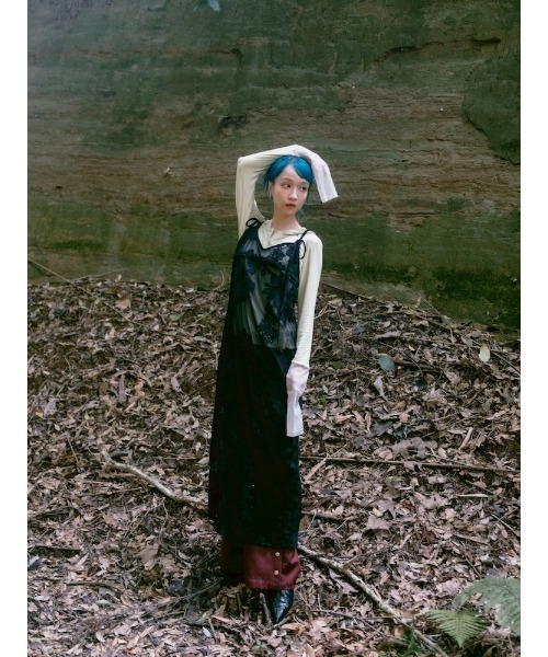 ELLA CANTARIA(エヤカンタリア)の「Bloom Embroidery Mesh Dress|花柄刺繍メッシュワンピース(ワンピース・レディース・ブラック/オレンジ・FREE)」の11枚目の写真