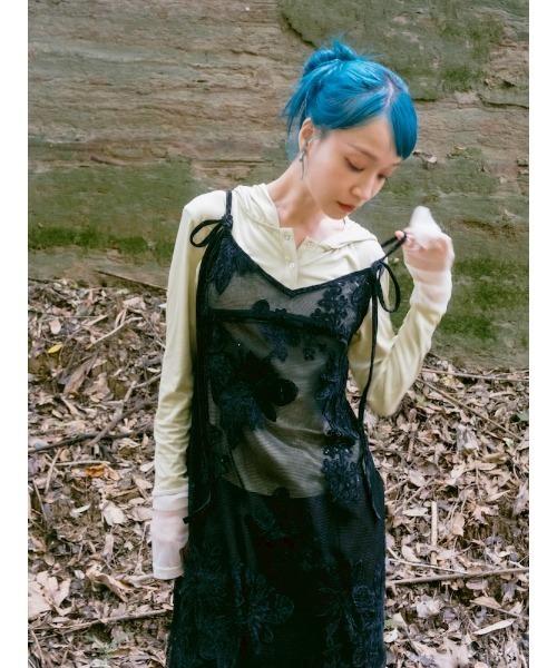 ELLA CANTARIA(エヤカンタリア)の「Bloom Embroidery Mesh Dress|花柄刺繍メッシュワンピース(ワンピース・レディース・ブラック/オレンジ・FREE)」の13枚目の写真