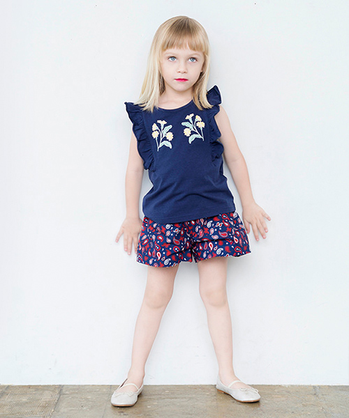 BRANSHES（ブランシェス）の「ギャザーキュロット（その他パンツ・キッズ・ネイビー/サックスブルー・110cm/130cm/140cm/90cm/100cm/120cm）」の2枚目の写真