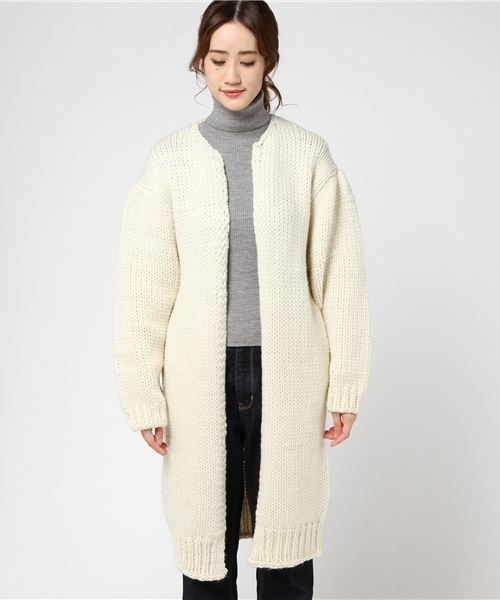 SLY（スライ）の「HAND MADE WOOL KNIT GOWN（その他アウター・レディース・マルチ/ピンク系その他/オフホワイト・FREE）」の4枚目の写真