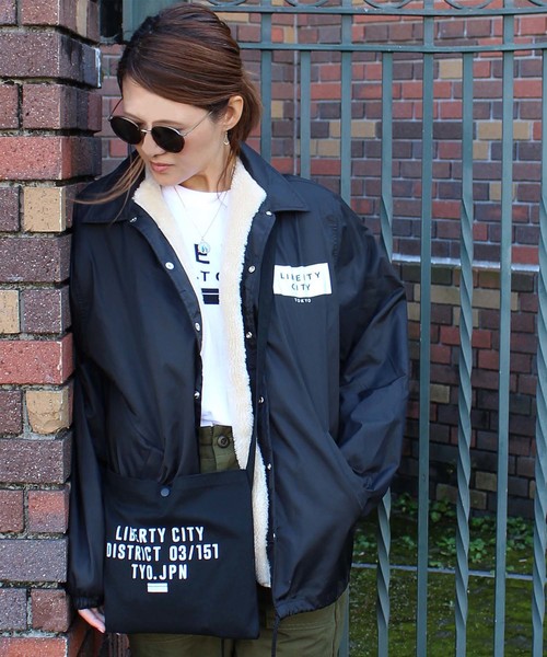 LIBERTY CITY（リバティシティ）の「【LIBERTY CITY/リバティーシティ】[TEAM LIBERTY CITY] 裏ボア コーチジャケット（ナイロンジャケット・メンズ・ブラック/グレー・LARGE/MEDIUM/SMALL）」の21枚目の写真